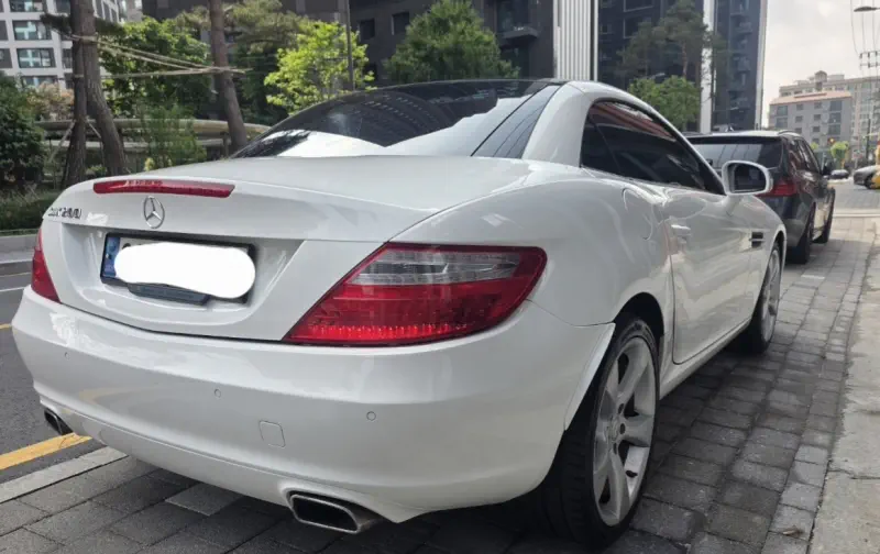 Mercedes-Benz SLK-Class