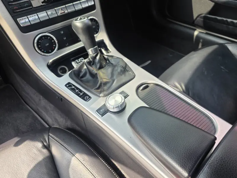Mercedes-Benz SLK-Class