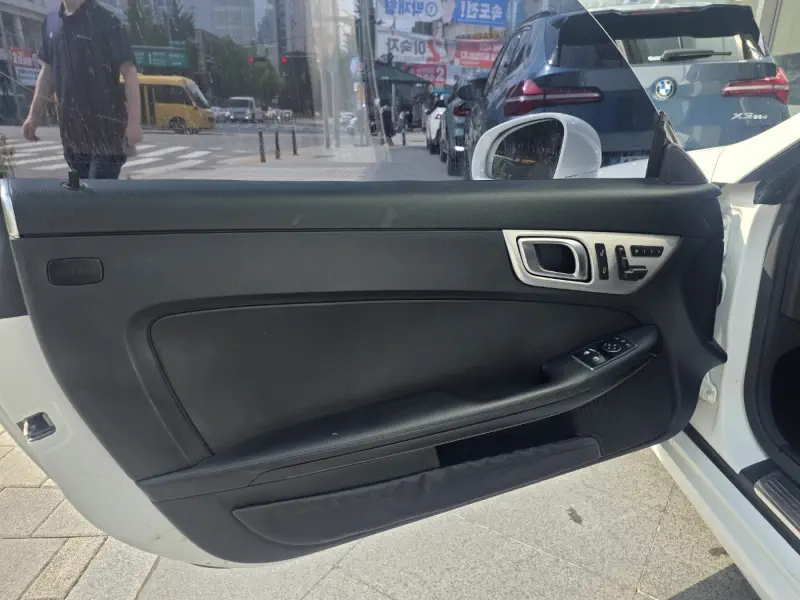 Mercedes-Benz SLK-Class