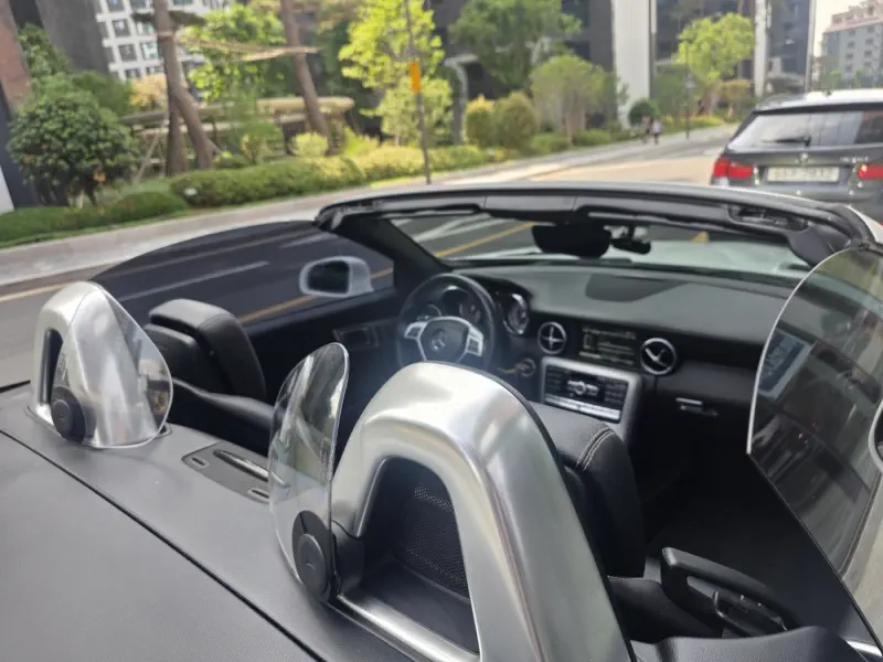 Mercedes-Benz SLK-Class