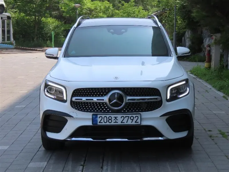 Mercedes-Benz GLB-Class