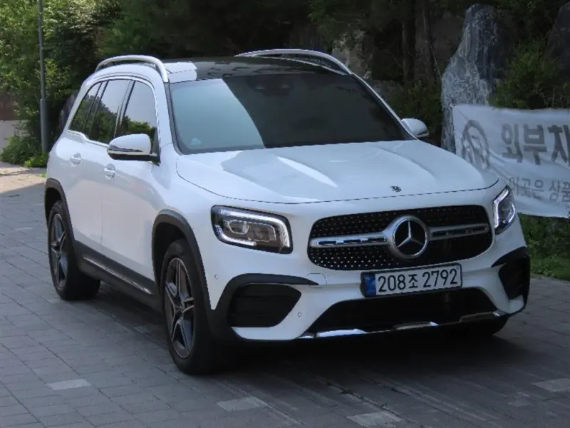 Mercedes-Benz GLB-Class