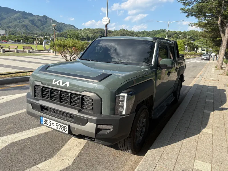 Kia Tasman