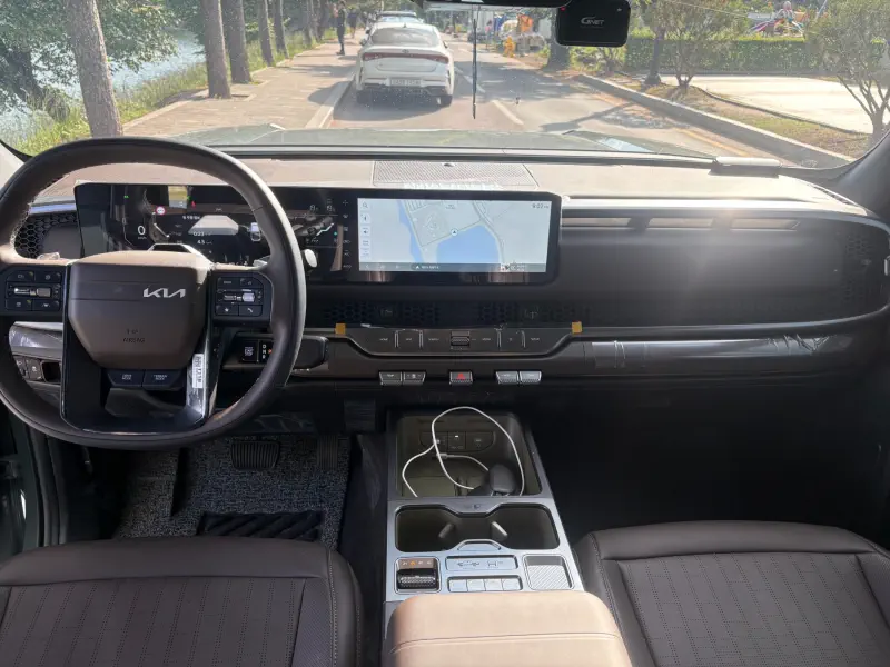 Kia Tasman