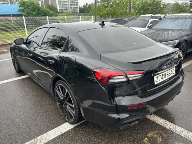Maserati Ghibli