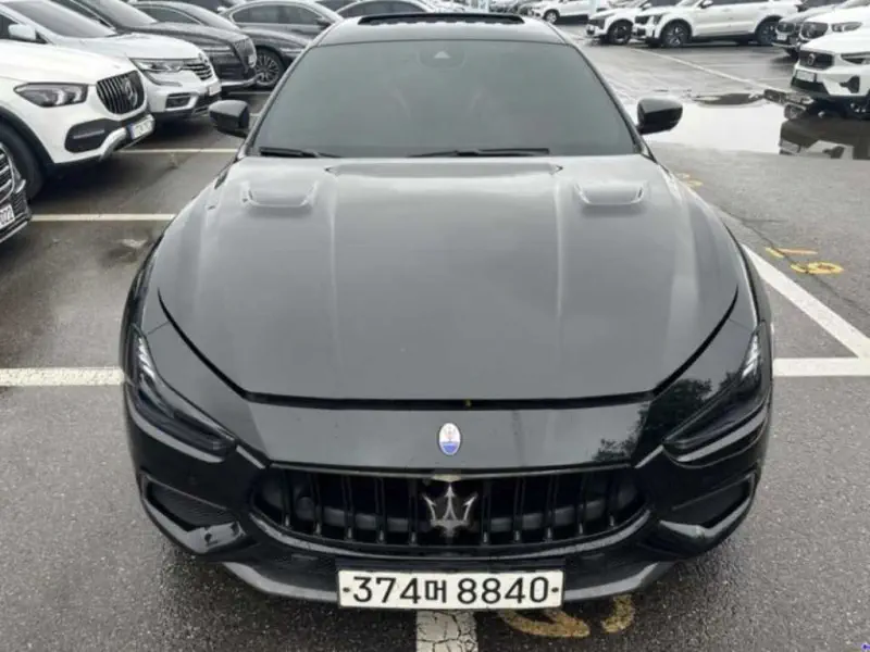 Maserati Ghibli