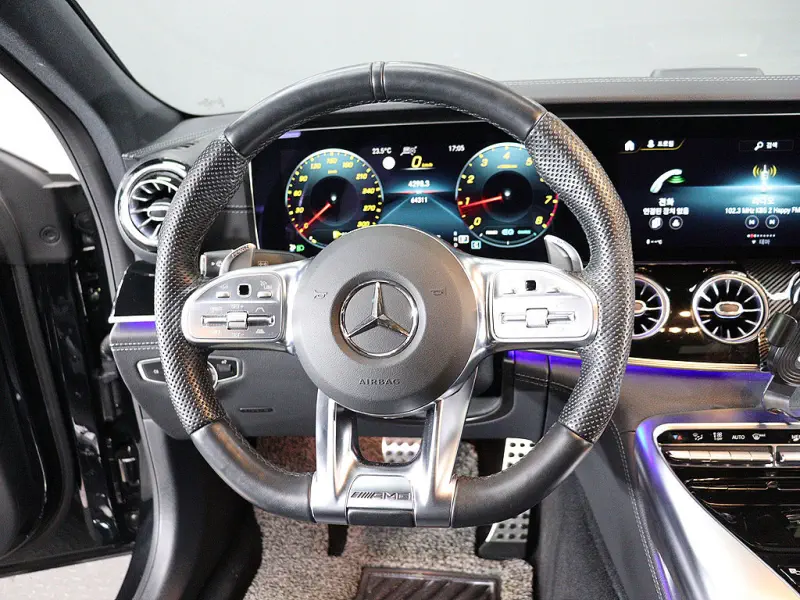 Mercedes-Benz AMG GT