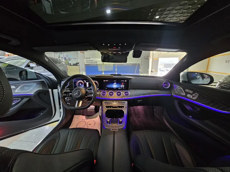 Mercedes-Benz CLS-Class