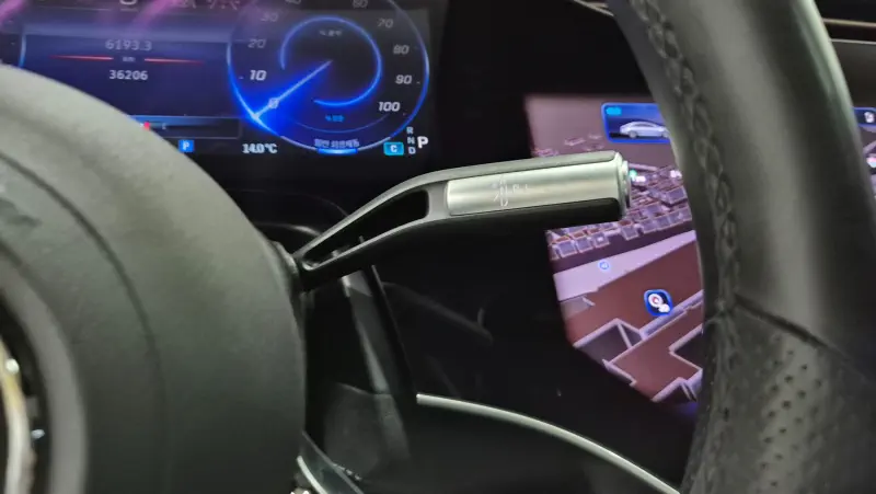 Mercedes-Benz EQS