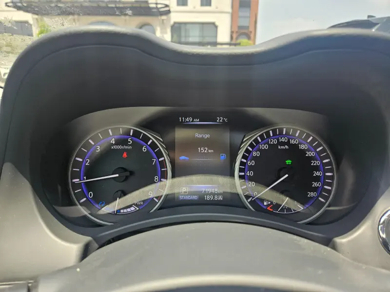 Infiniti Q50