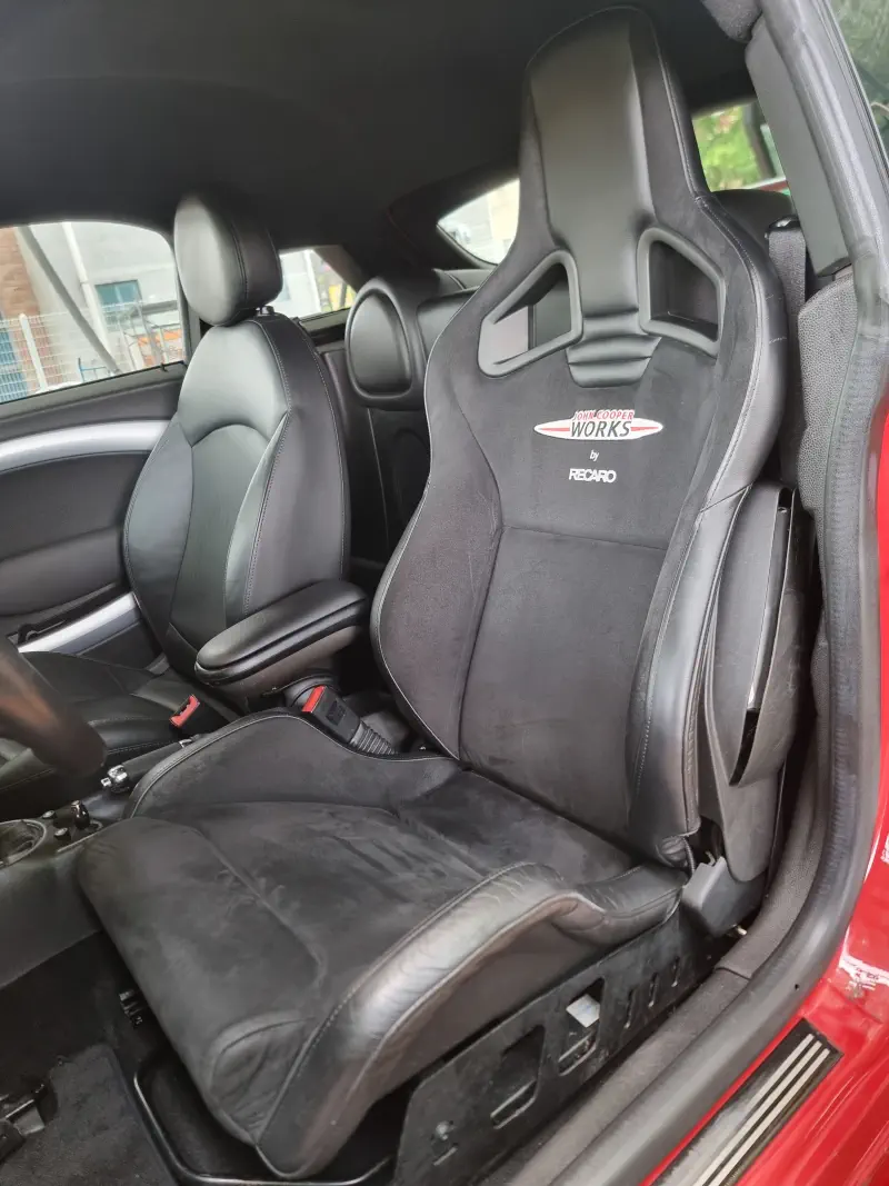 MINI Coupe