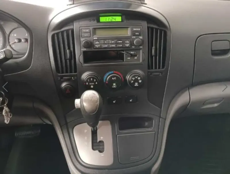 Hyundai Grand Starex