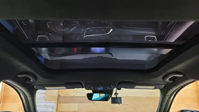 Infiniti Q30