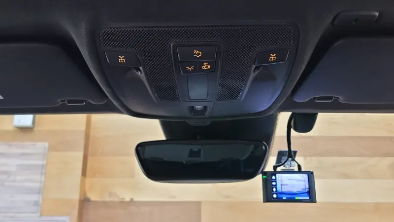 Infiniti Q30