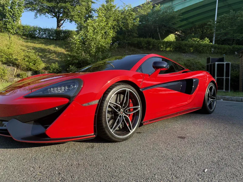 Mclaren 570S