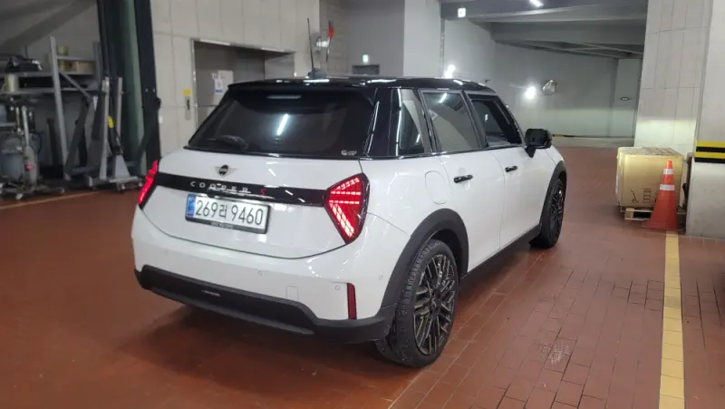 MINI Hatch