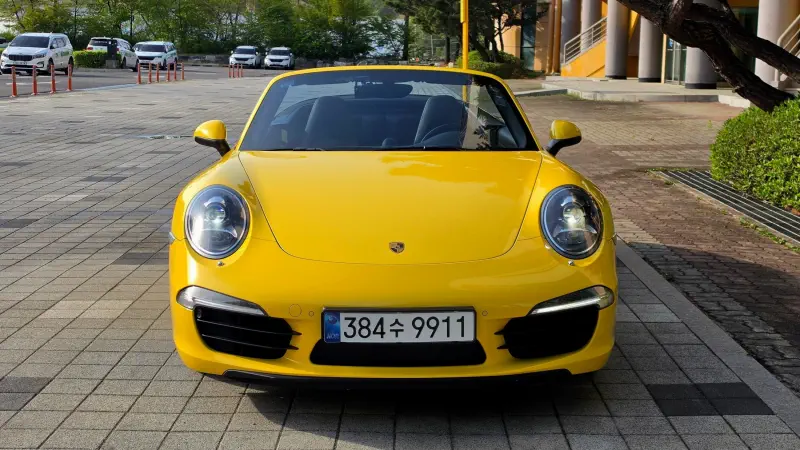 Porsche 911