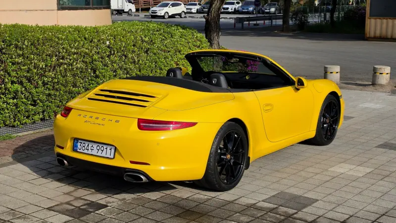 Porsche 911