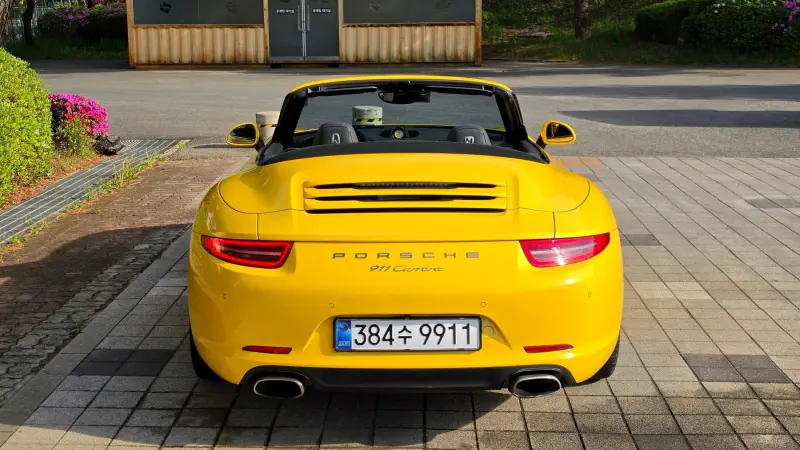 Porsche 911