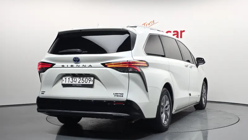 Toyota Sienna