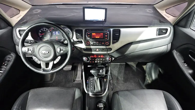 Kia Carens