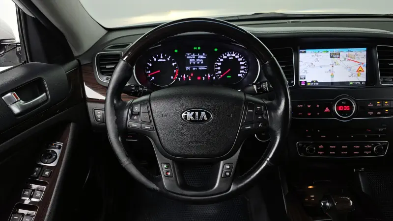 Kia K7