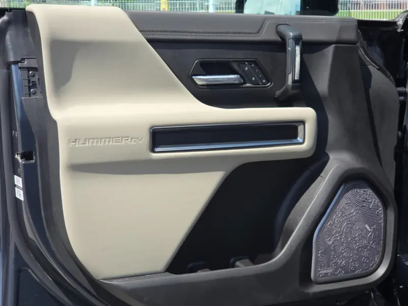 GMC Hummer EV