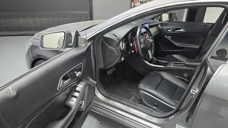 Mercedes-Benz CLA-Class