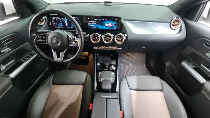 Mercedes-Benz EQA