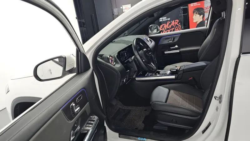 Mercedes-Benz EQA