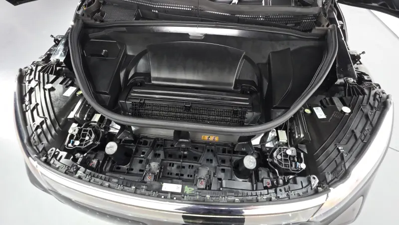 Mercedes-Benz EQS SUV