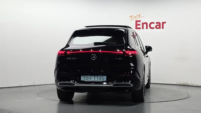Mercedes-Benz EQS SUV