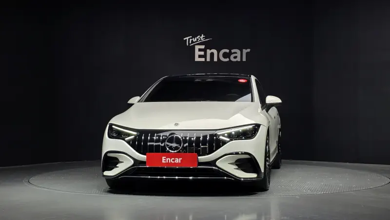 Mercedes-Benz EQE
