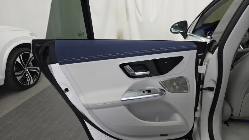 Mercedes-Benz EQE