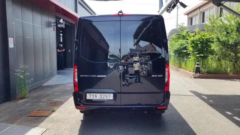 Mercedes-Benz Sprinter