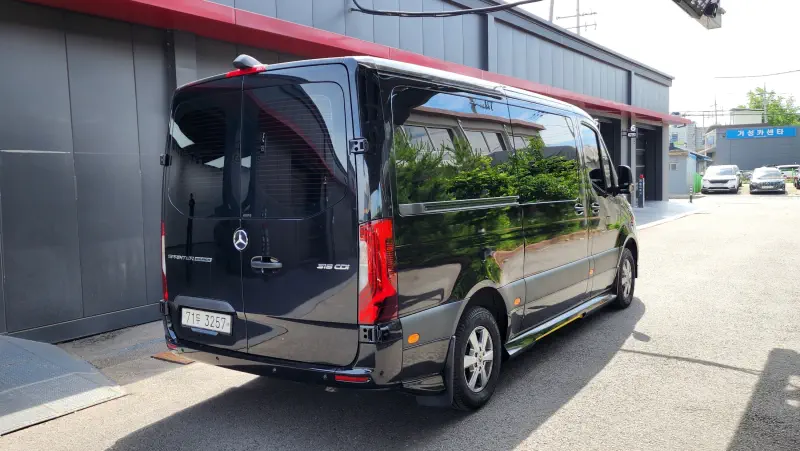 Mercedes-Benz Sprinter
