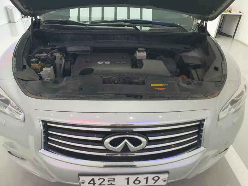 Infiniti JX35