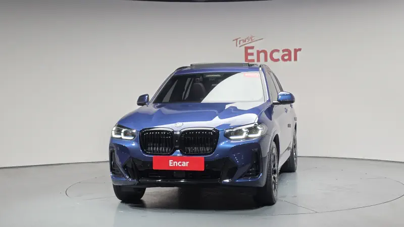 BMW iX3