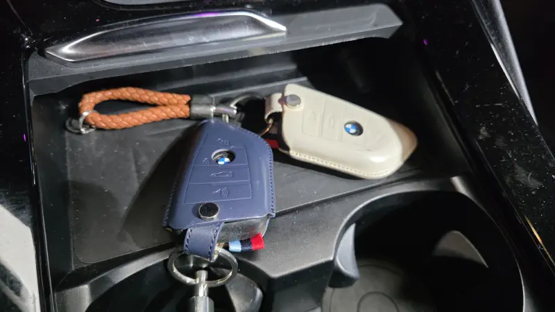 BMW iX3