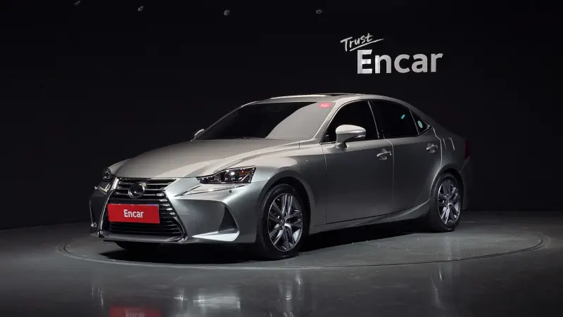 Lexus IS200t