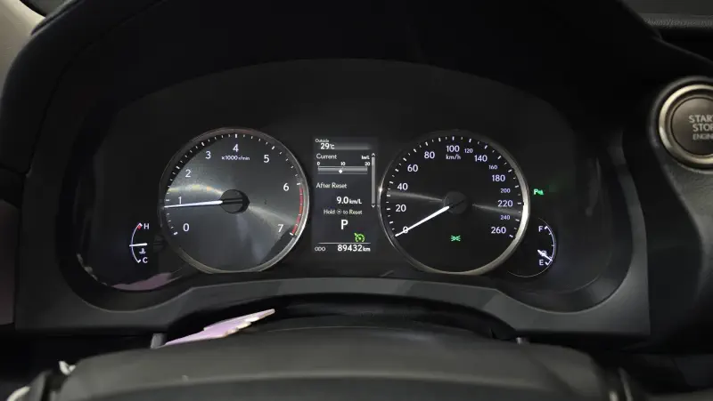 Lexus IS200t