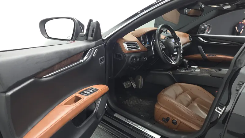 Maserati Ghibli