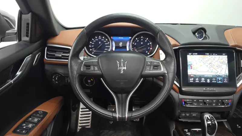 Maserati Ghibli