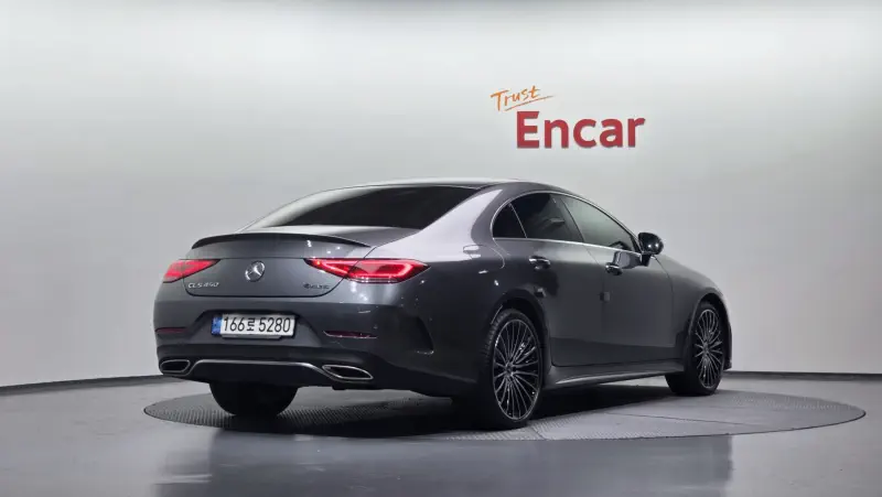 Mercedes-Benz CLS-Class