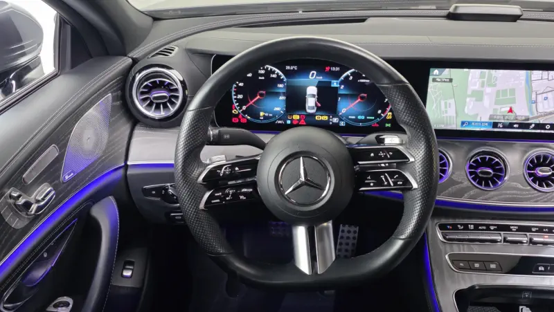 Mercedes-Benz CLS-Class