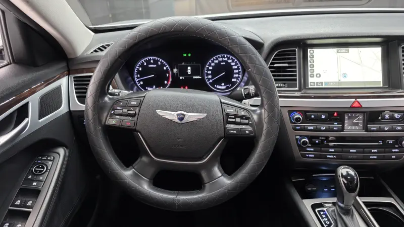 Hyundai Genesis