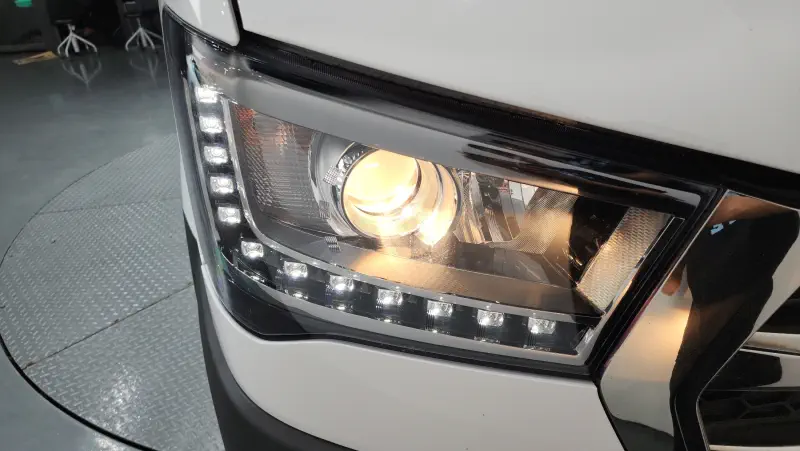 Hyundai H1
