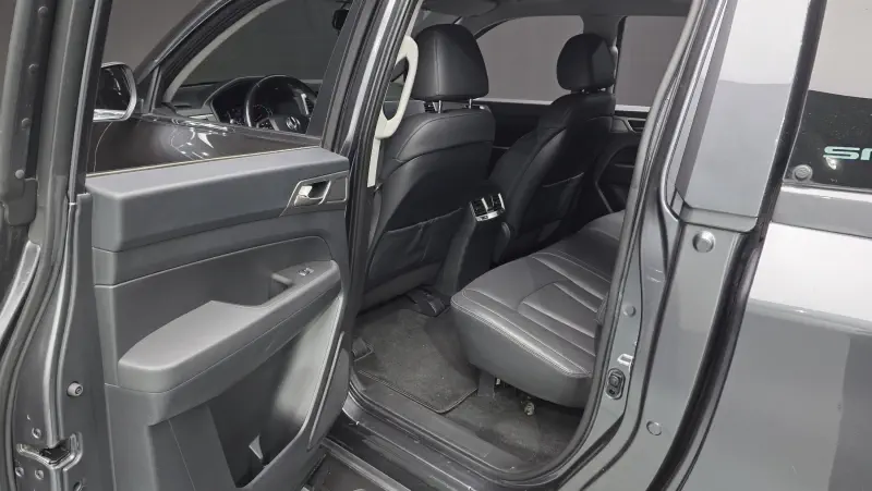 SsangYong Rexton Sports