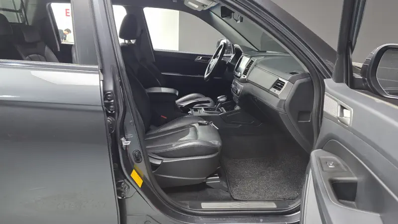 SsangYong Rexton Sports