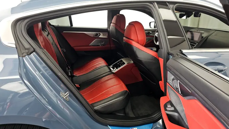 BMW 8-Series